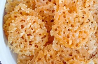 Baked Cheese Crisps Recipe – Foodology Geek